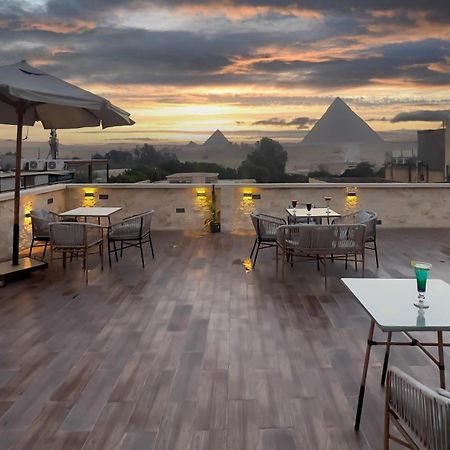Pyramids Vista Inn Kafret el-Gabal Exteriör bild