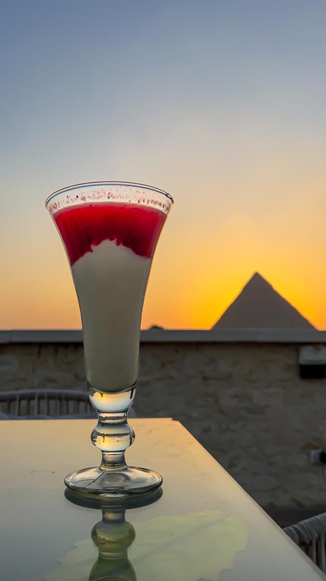 Pyramids Vista Inn Kafret el-Gabal Exteriör bild
